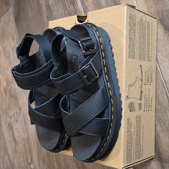 Dr. Martens Voss II Athena Black Platform Sandals, EU 38, Listing as Size 8 - Picture 8 of 16